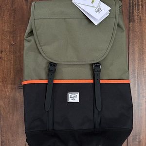 New With Tags - Herschel Supply Co. - Retreat Backpack Pro - 22L - $115